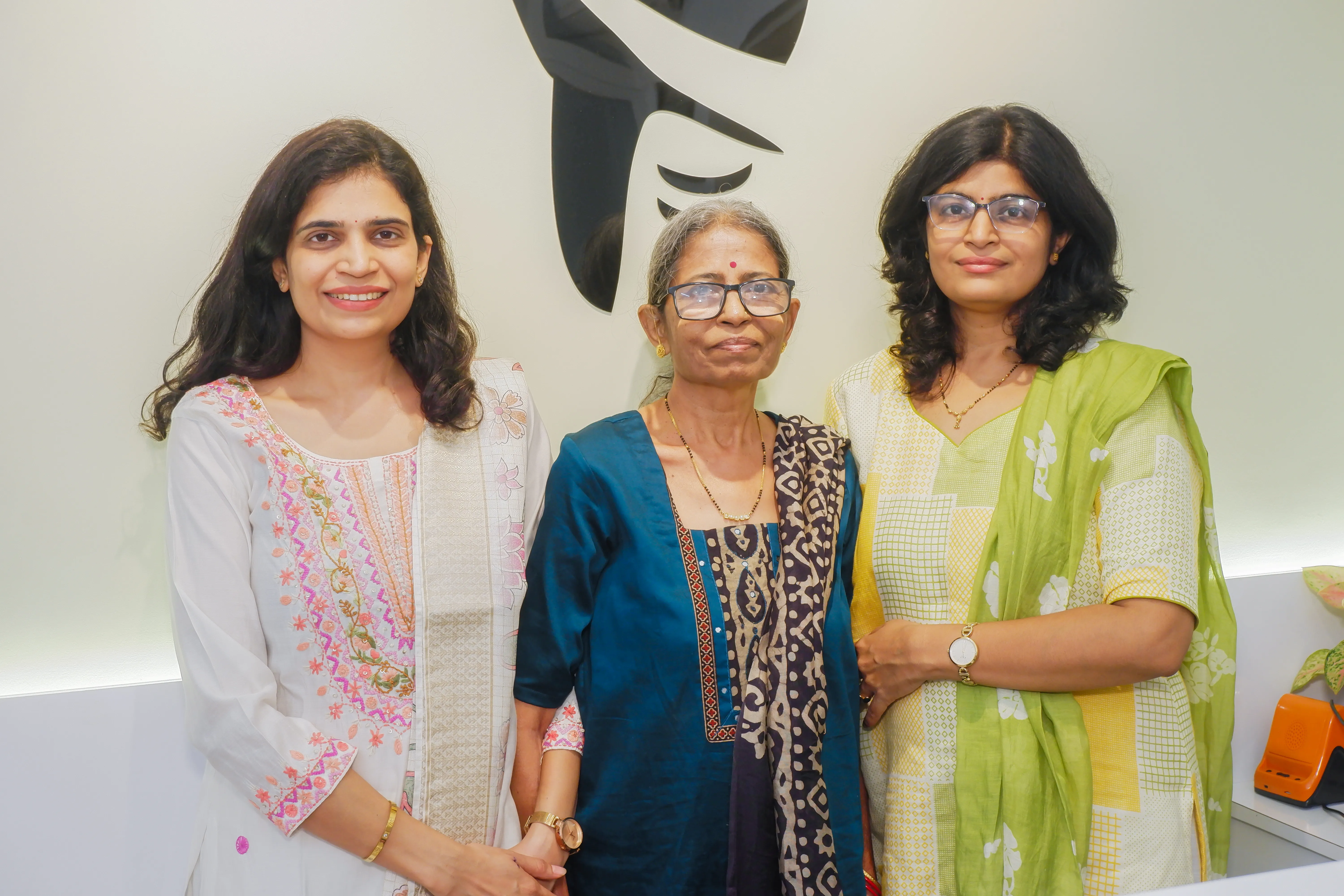 Dr. Sanchita Kant with Happy Patients at Kant Dental Clinic Aundh